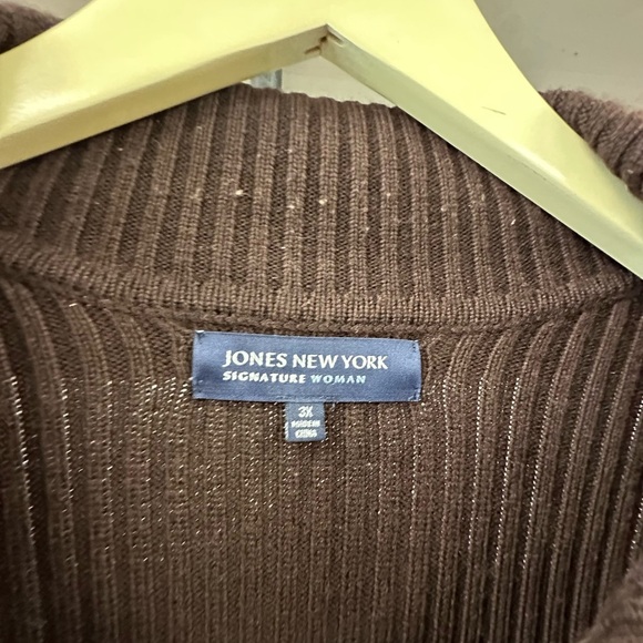Jones New York Signature Woman Brown Zip Front Jacket Sweater – Size 3X - Picture 3 of 7